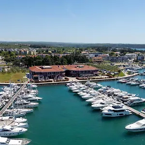 Nautica Hotel Novigrad Istria