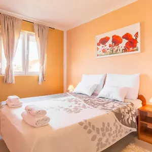https://apartment-boja-biograd-na-moru.hotelinzadar.com